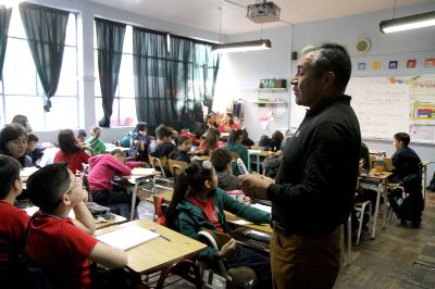 “La enseñanza de la matemática es un desafío permanente” que hoy “por ejemplo, pone el foco en el desarrollo de habilidades en la matemática para el desarrollo de los ciudadanos", cuenta la profesora Salomé Martínez.